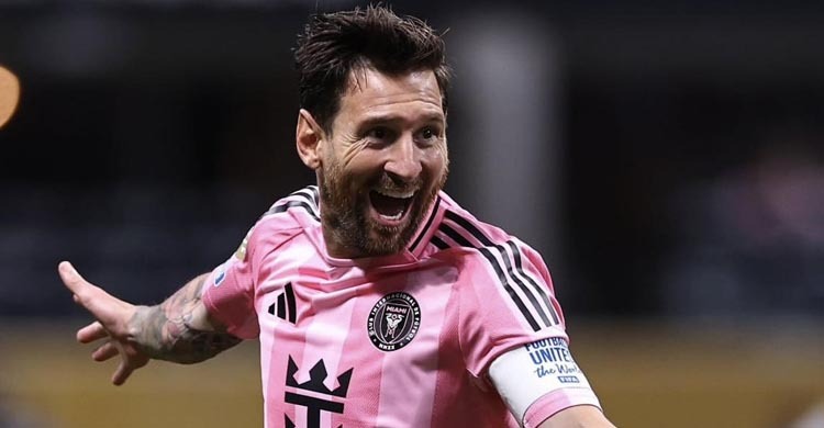 মেসির জোড়া গোলের দিনে জয়ে ফিরল ইন্টার মায়ামি